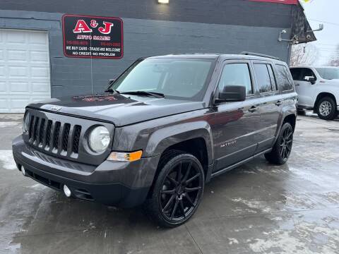 2017 Jeep Patriot for sale at A & J AUTO SALES in Eagle Grove IA
