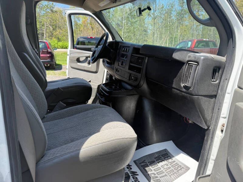 2015 GMC Savana 2500