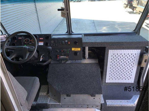 2016 Freightliner MT45 Chassis