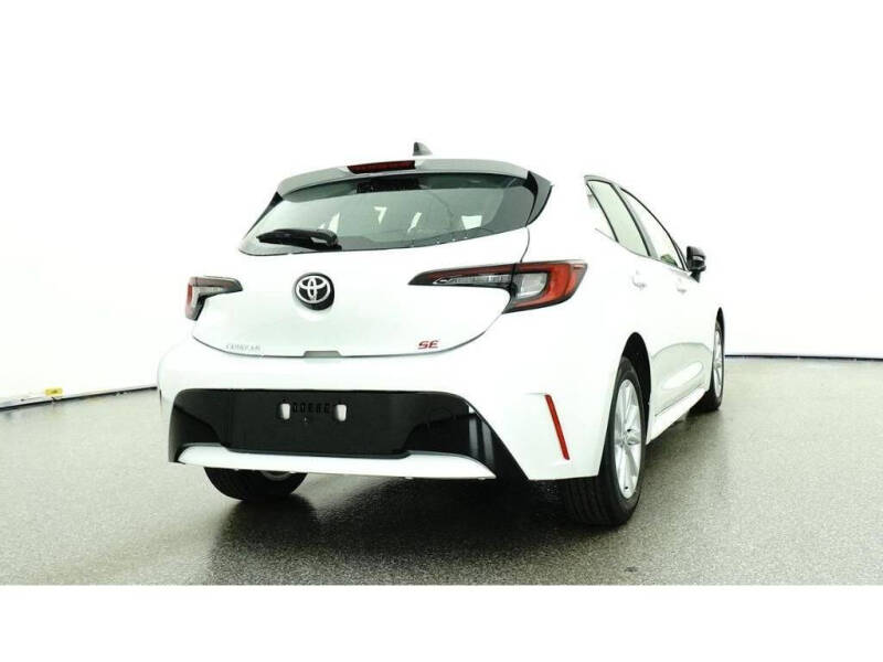 2026 Toyota Corolla Hatchback SE
