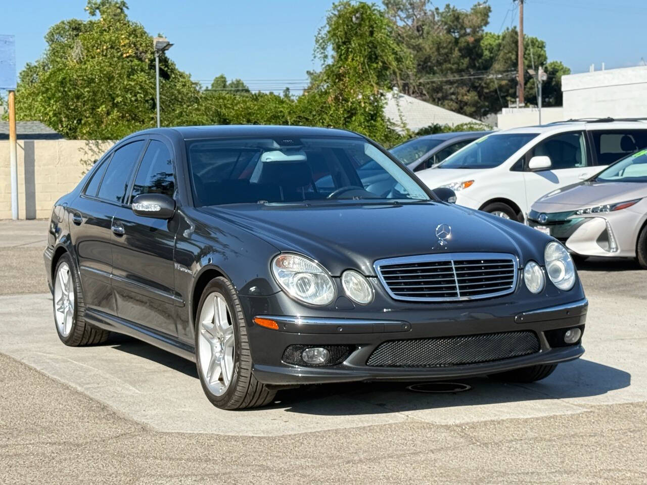 Mercedes-Benz E-Class E 55 AMG