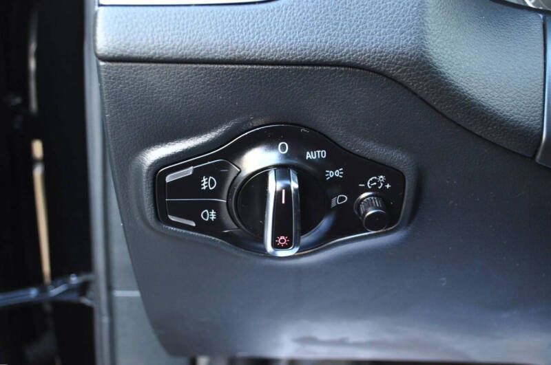 2013 Audi Q5 2.0T quattro Premium Plus