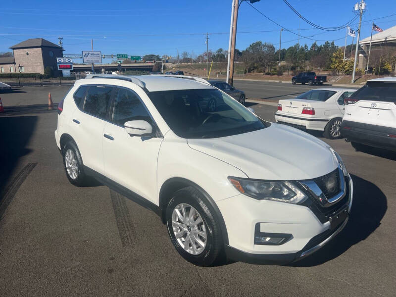 2017 Nissan Rogue null photo 2