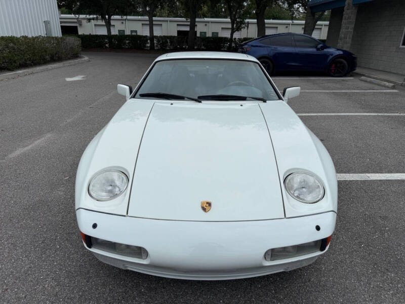 1987 Porsche 928 S4