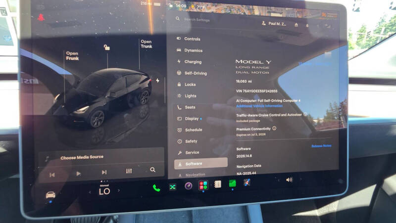 2025 Tesla Model Y Long Range