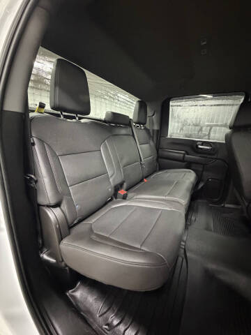 2023 GMC Sierra 3500HD Pro