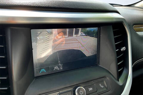 2019 GMC Acadia SLE-2