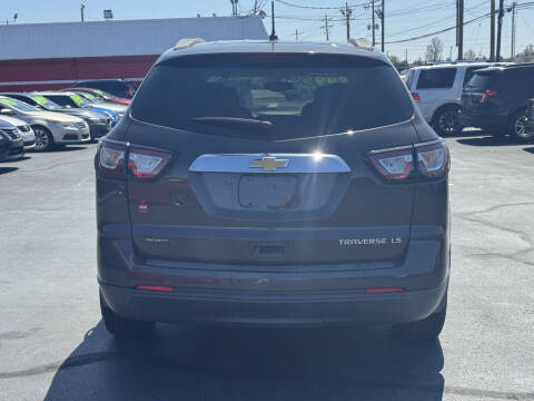 2013 Chevrolet Traverse LS