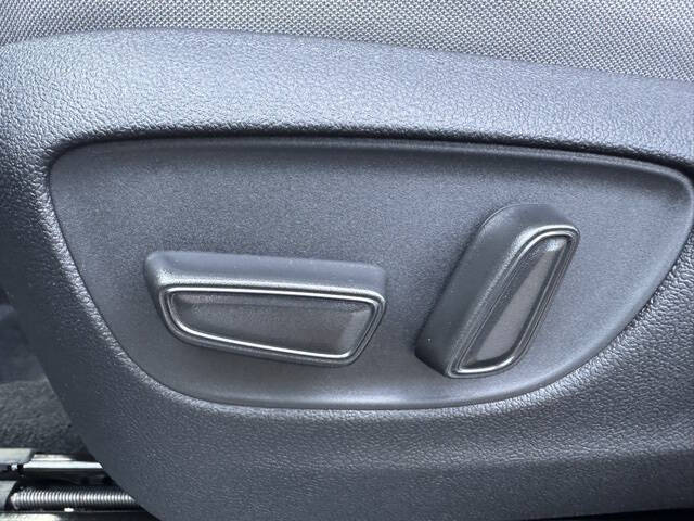 2026 Toyota Sienna LE 8-Passenger