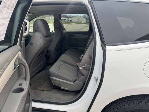 2017 Chevrolet Traverse LS