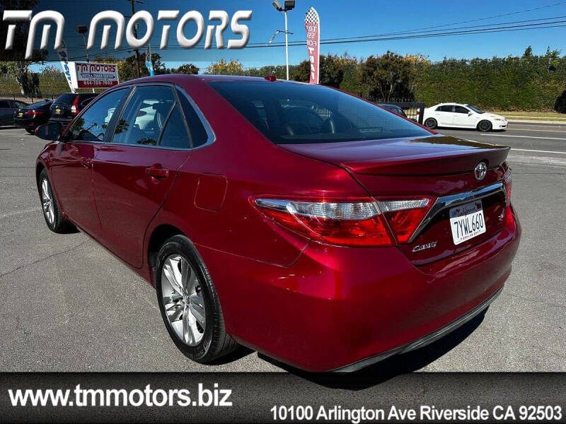 2017 Toyota Camry SE