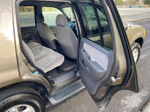 2005 Ford Explorer XLT