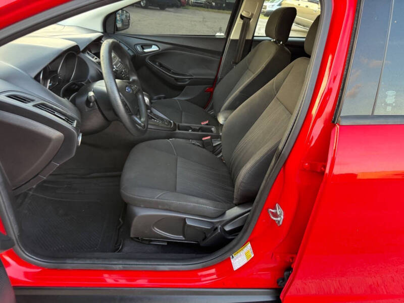2017 Ford Focus SE