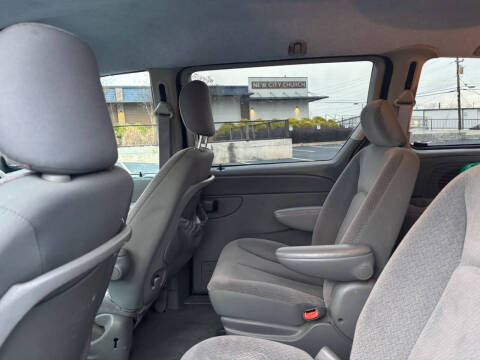 2006 Dodge Caravan SXT