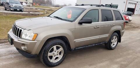 2005 Jeep Grand Cherokee for sale at Autocrafters LLC in Atkins IA