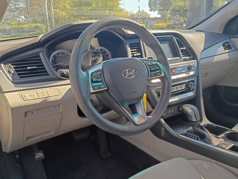 2018 Hyundai Sonata SE