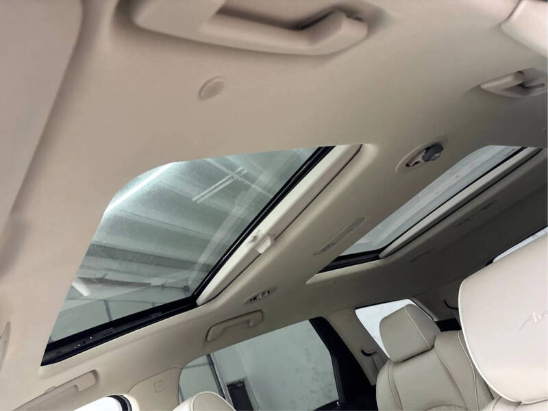 2022 Buick Enclave Avenir