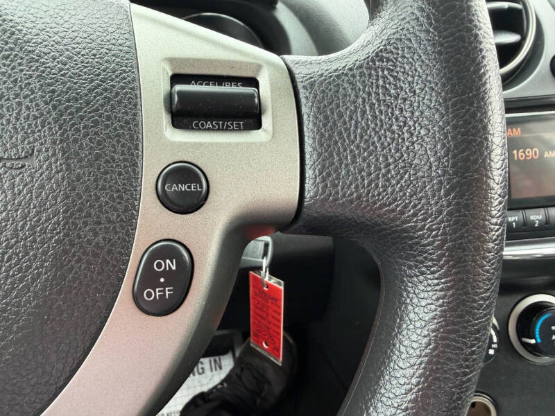 2013 Nissan Rogue S