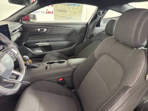 2025 Ford Mustang EcoBoost