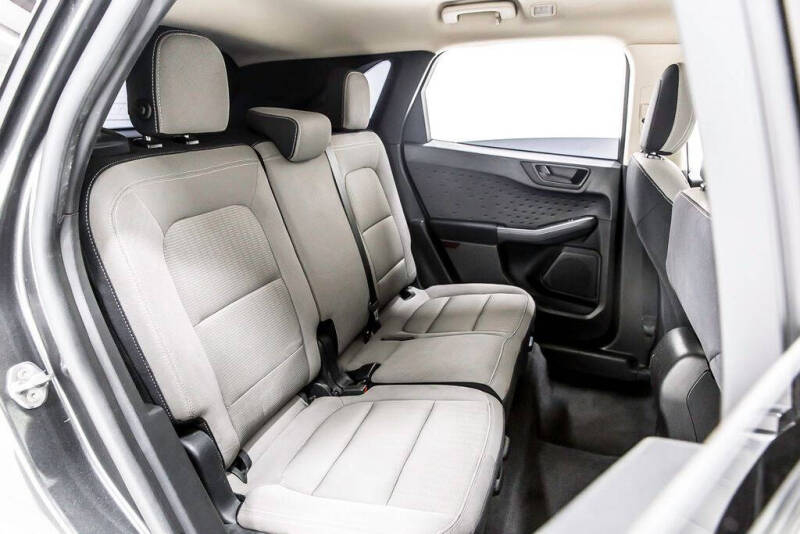 2020 Ford Escape S