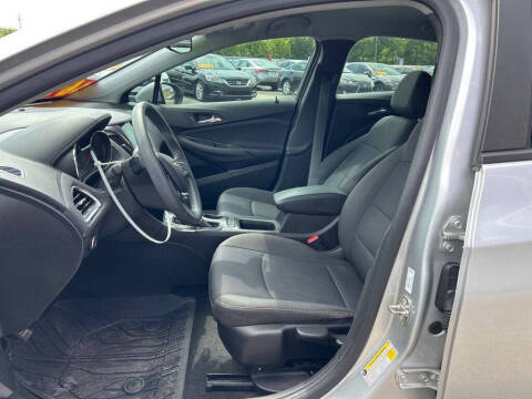2019 Chevrolet Cruze LS