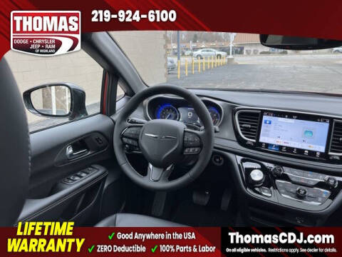 2026 Chrysler Pacifica Select