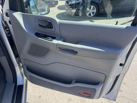 2001 Ford Windstar LX