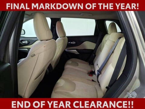 2017 Jeep Cherokee Sport