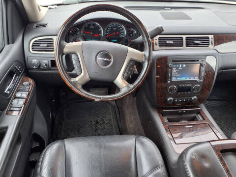 2014 GMC Yukon Denali