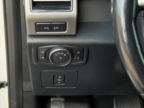 2017 Ford F-150 Platinum