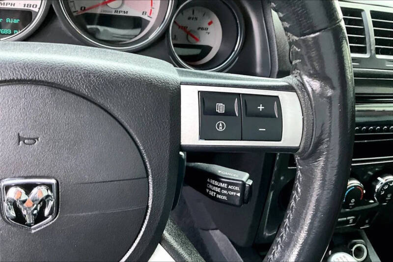 2009 Dodge Challenger SRT8