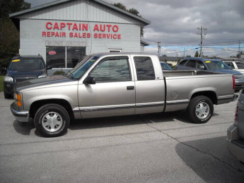 1998 GMC Sierra 1500 for sale at Captain Auto in Bluffton IN