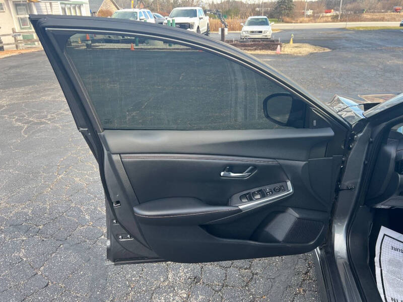 2021 Nissan Sentra SR