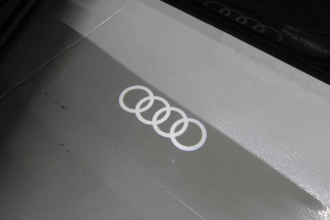 2024 Audi Q4 e-tron quattro Premium Plus 50