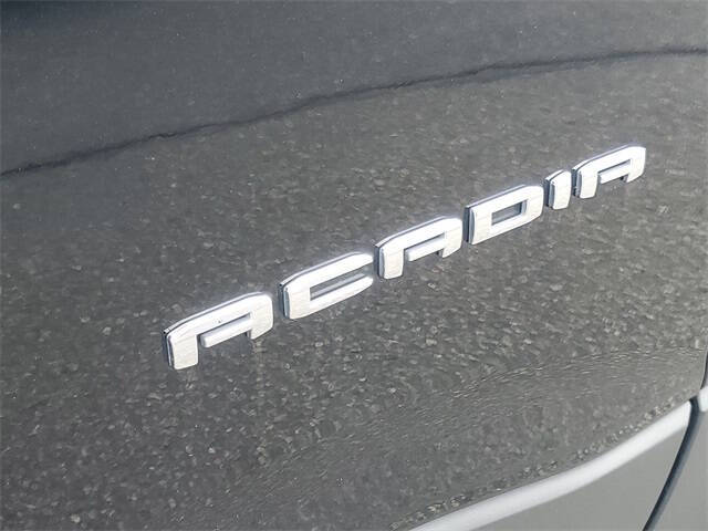 2022 GMC Acadia SLT