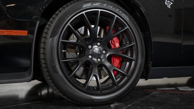 2015 Dodge Challenger SRT Hellcat