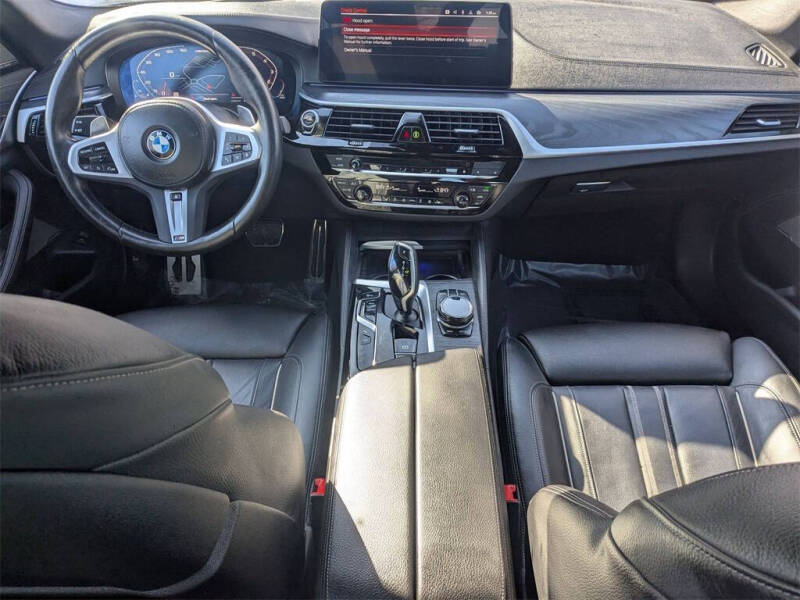 2023 BMW 5 Series M550i xDrive