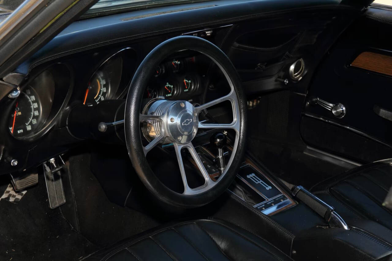 1971 Chevrolet Corvette 3