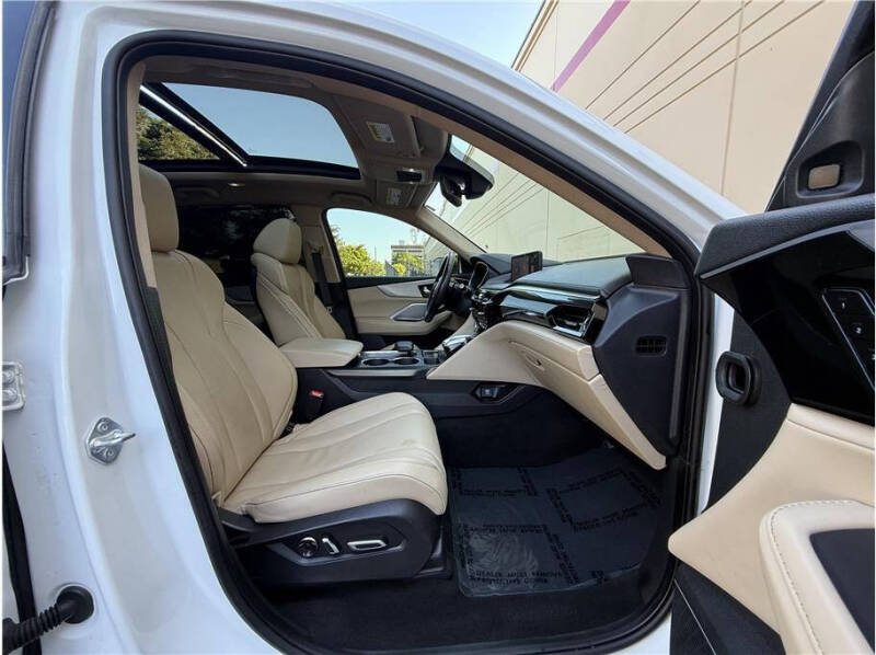 2022 Acura MDX w/Tech