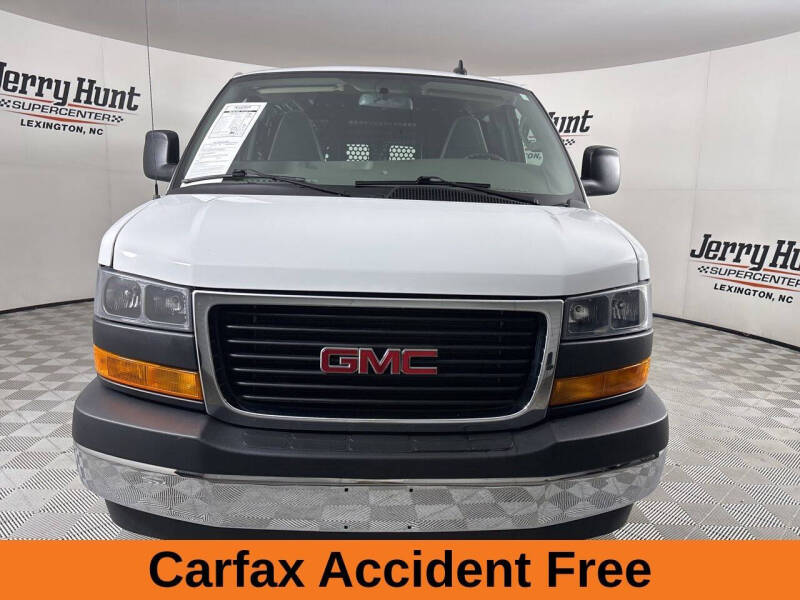 2024 GMC Savana 2500