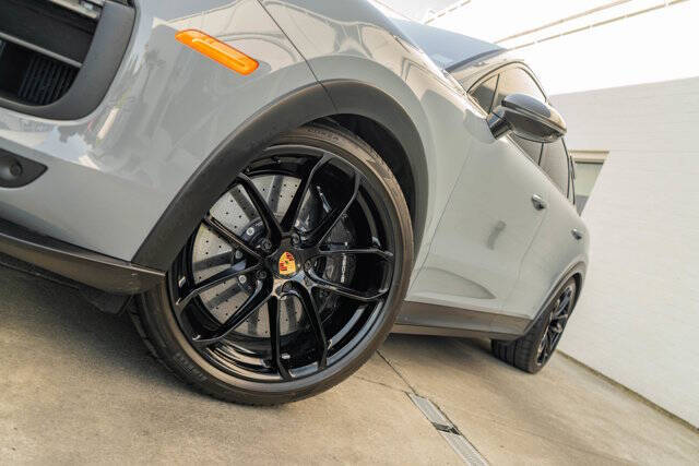 2023 Porsche Cayenne 4