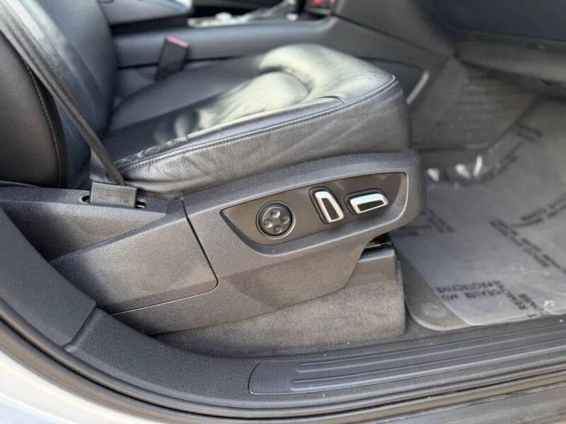 2012 Audi Q7 3.0T quattro Premium Plus