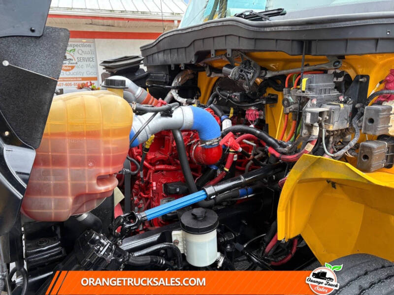 2019 International DuraStar 4300