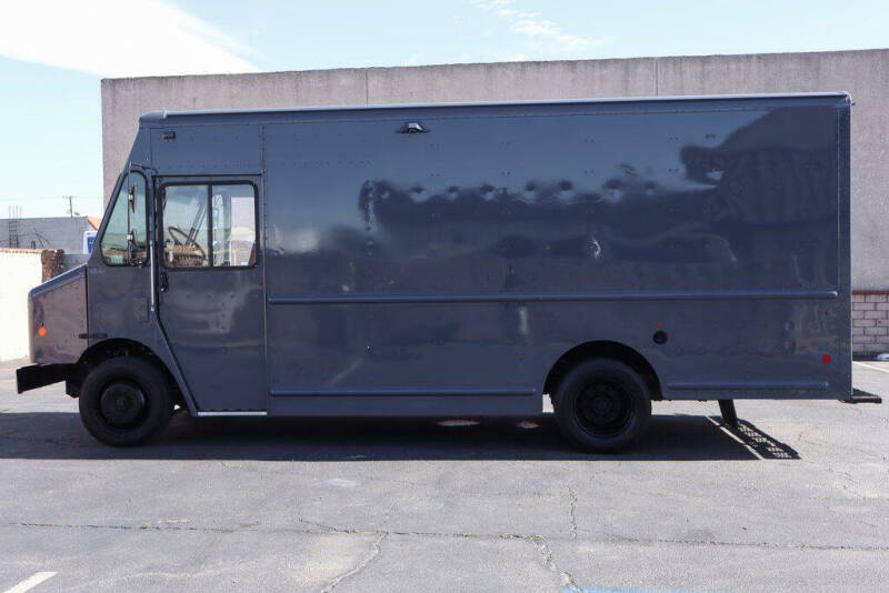 2020 Freightliner MT45 Chassis