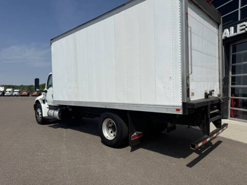 2002 Sterling M7500 Acterra