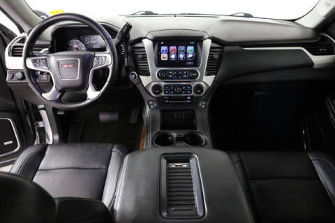 2017 GMC Yukon XL SLT