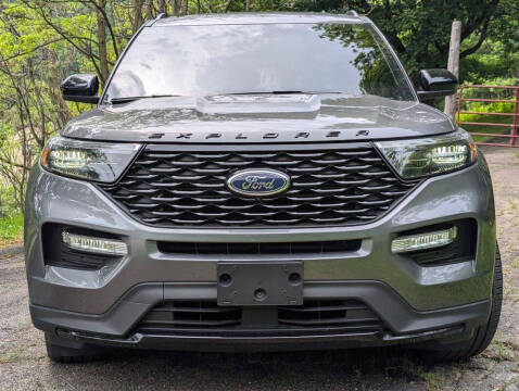 2024 Ford Explorer ST-Line