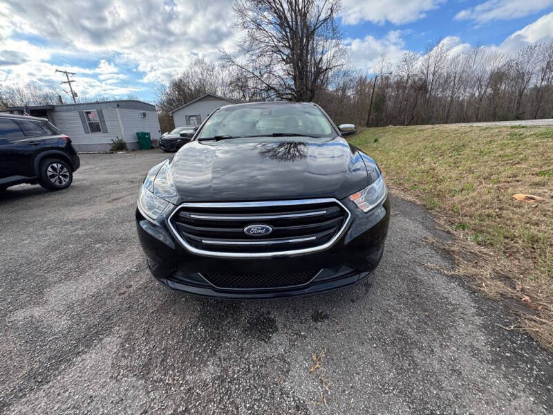 2018 Ford Taurus Limited