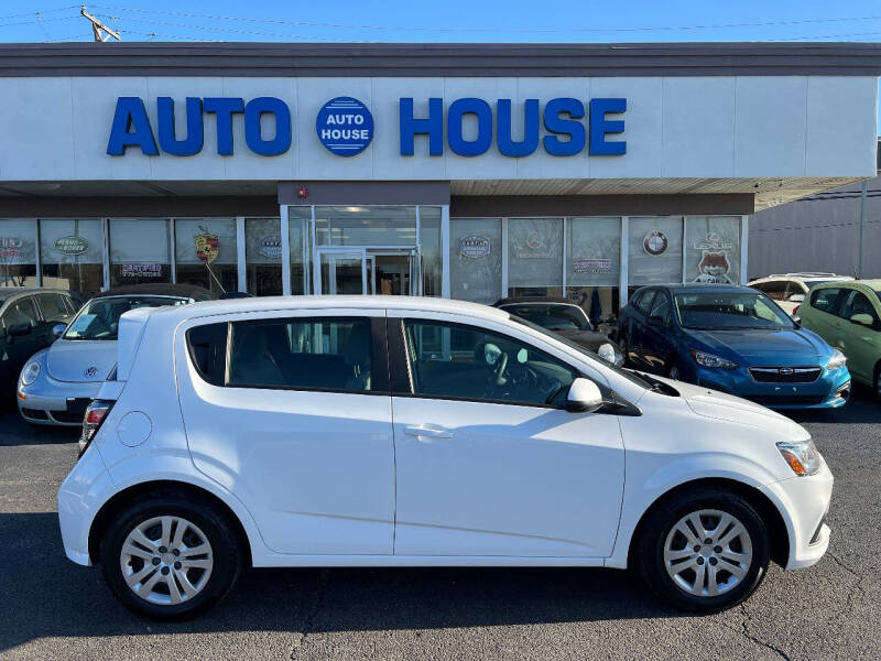2017 Chevrolet Sonic LT Auto Fleet