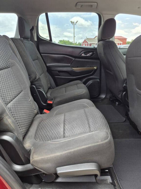 2018 GMC Acadia SLE-2